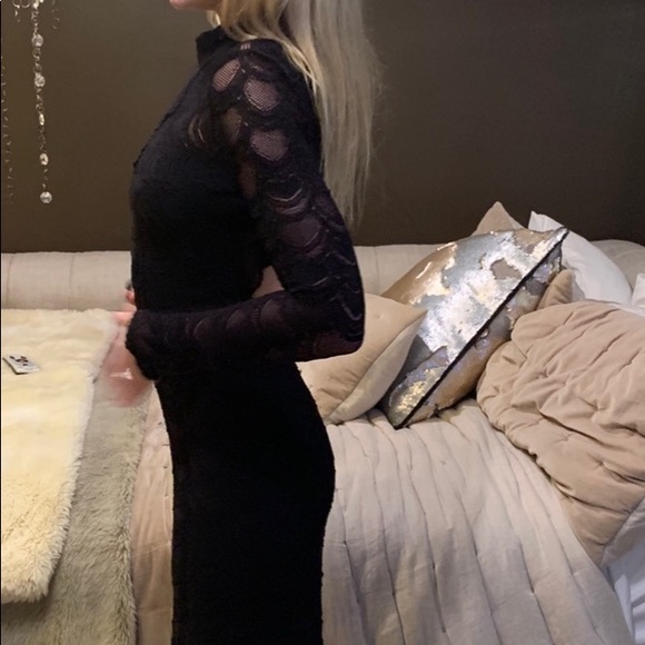 Nightcap clothing gorgeous lace dress! - Picture 2 of 7